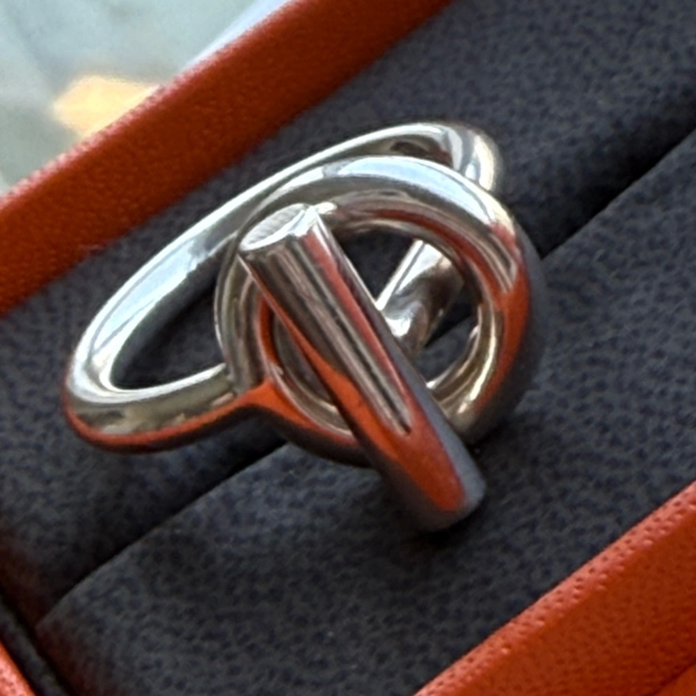 Hermes Enchappee Ring